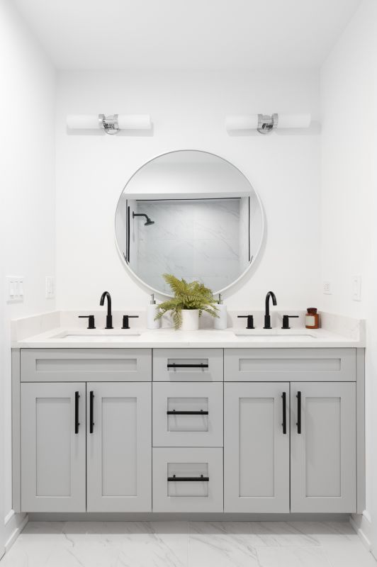 Floating Vanity and Modern Fixtures